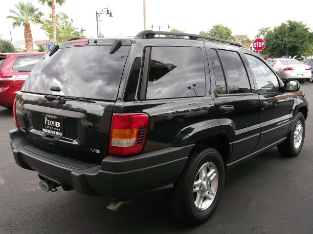 Jeep Grand Cherokee 2003 photo 3