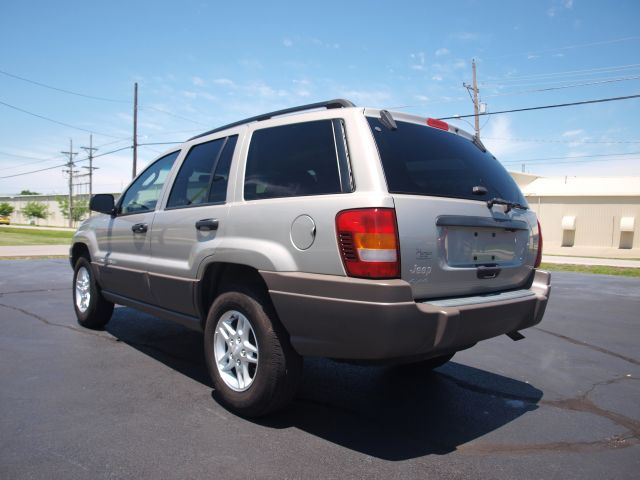 Jeep Grand Cherokee 2003 photo 2