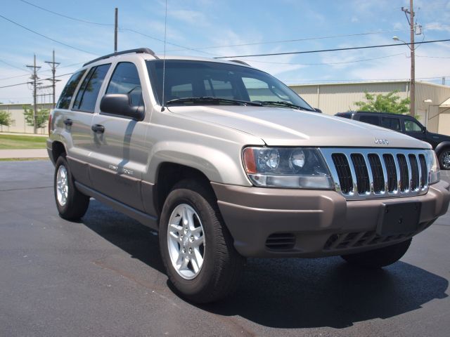 Jeep Grand Cherokee 2003 photo 4