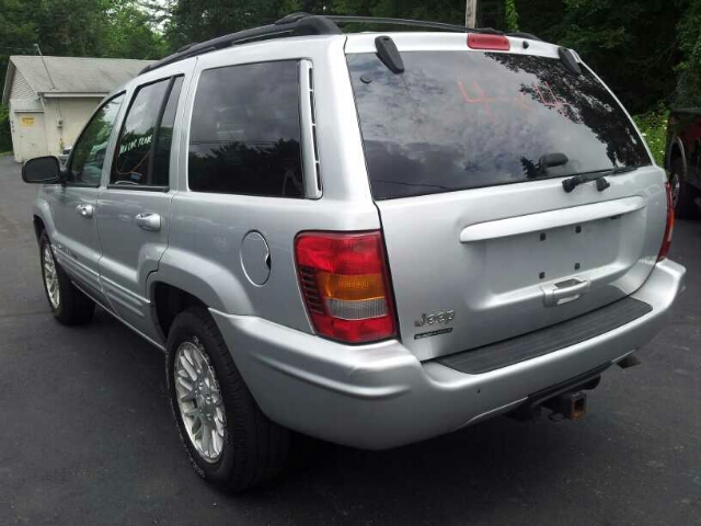 Jeep Grand Cherokee 2004 photo 3