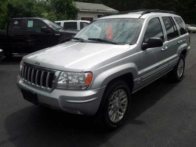 Jeep Grand Cherokee 2004 photo 4