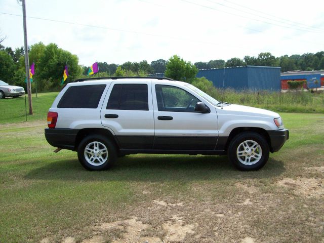 Jeep Grand Cherokee 2004 photo 1