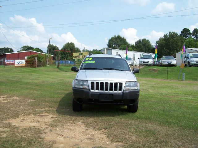 Jeep Grand Cherokee 2004 photo 2