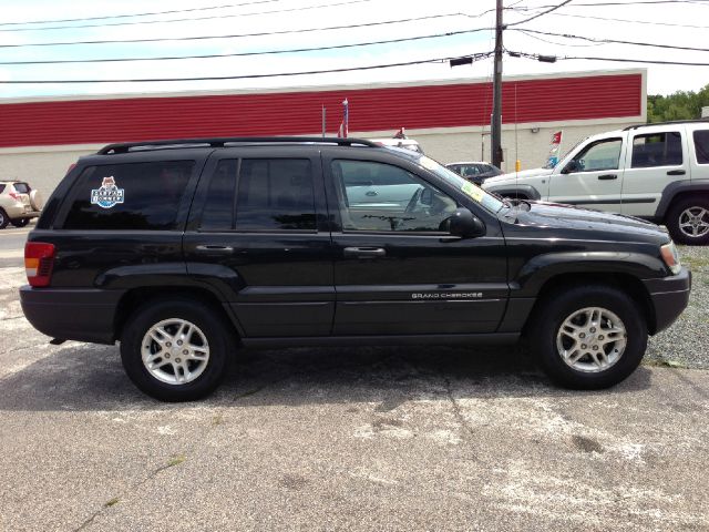 Jeep Grand Cherokee 2004 photo 3