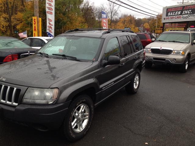 Jeep Grand Cherokee 2004 photo 2