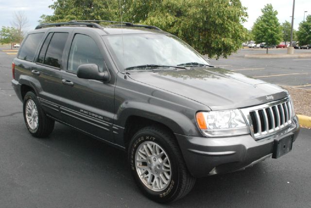 Jeep Grand Cherokee 2004 photo 1