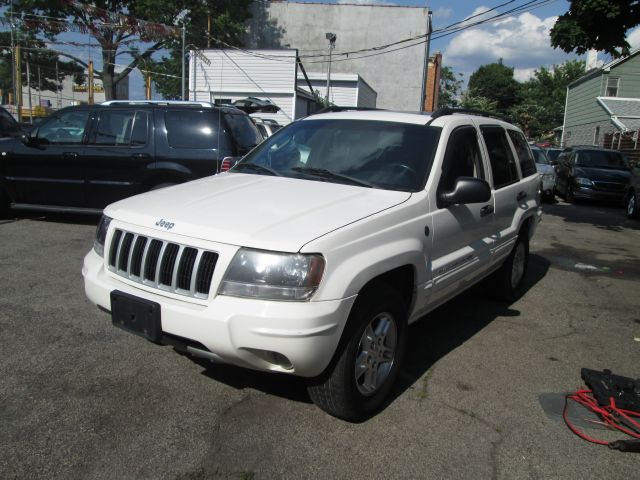 Jeep Grand Cherokee 2004 photo 2