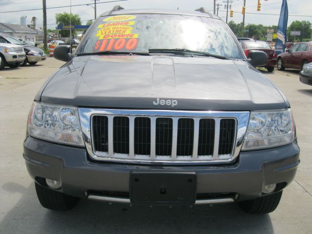 Jeep Grand Cherokee 2004 photo 1