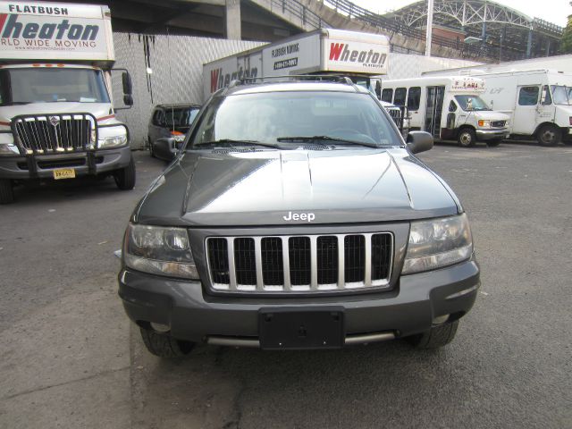 Jeep Grand Cherokee 2004 photo 3