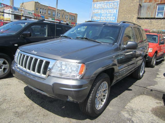 Jeep Grand Cherokee 2004 photo 1