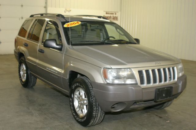 Jeep Grand Cherokee 2004 photo 1