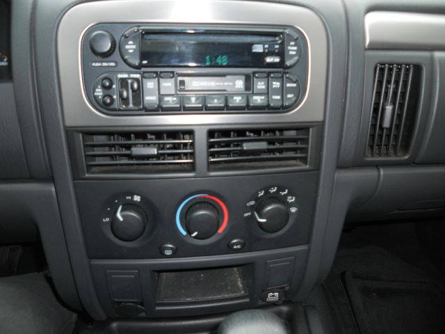 Jeep Grand Cherokee 2004 photo 5