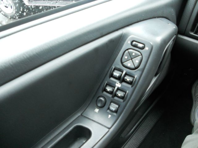 Jeep Grand Cherokee 2004 photo 6