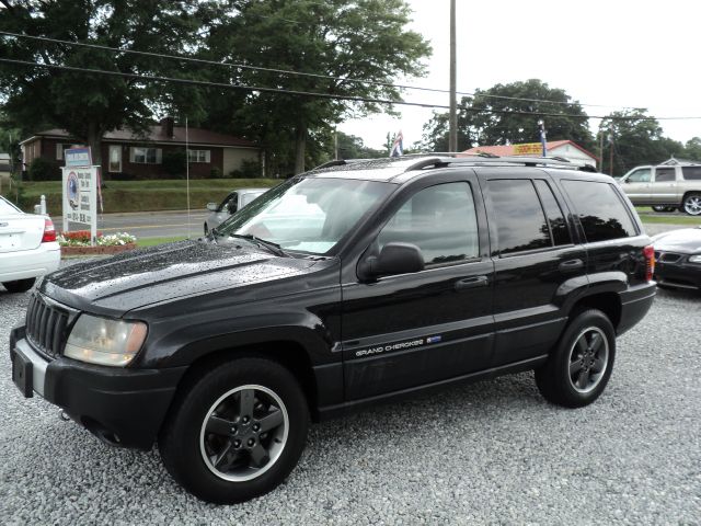 Jeep Grand Cherokee 2004 photo 2