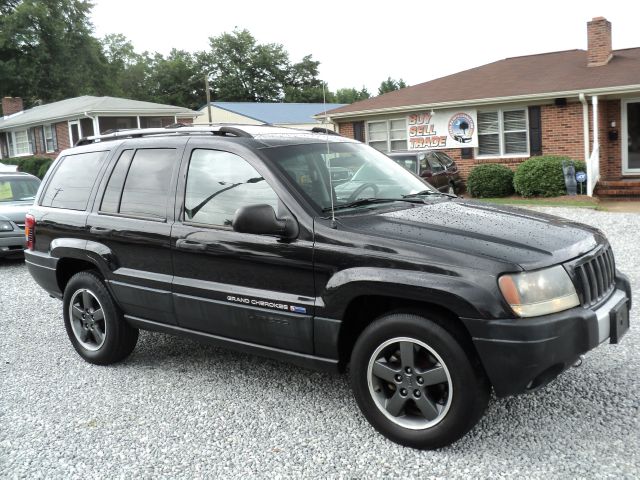 Jeep Grand Cherokee 2004 photo 3