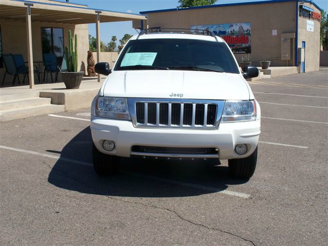 Jeep Grand Cherokee 2004 photo 1