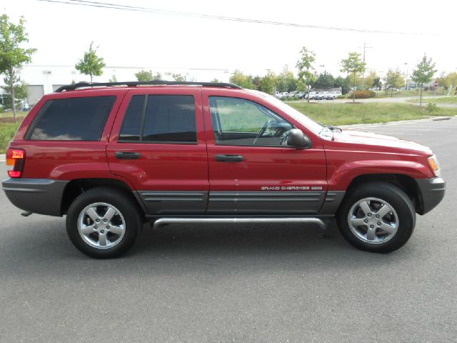 Jeep Grand Cherokee LT Tv-dvdleathersunroof3rowcarfax Available SUV