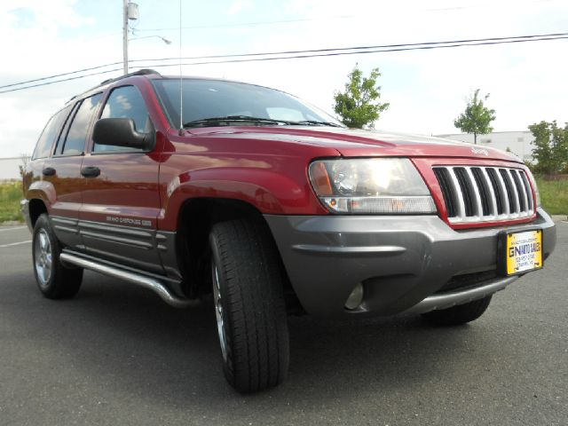 Jeep Grand Cherokee 2004 photo 1