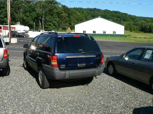 Jeep Grand Cherokee 2004 photo 3