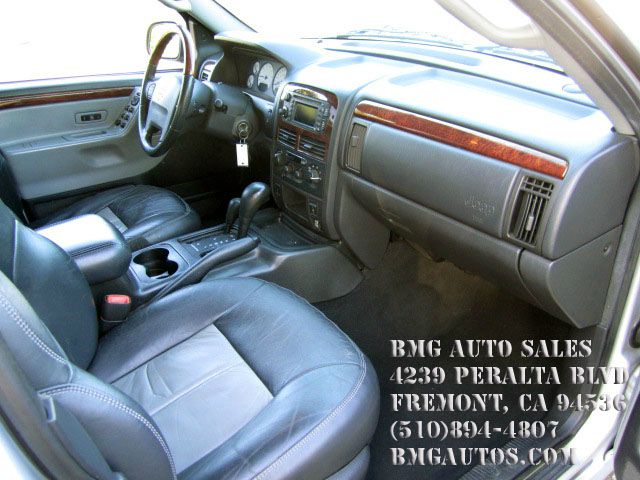 Jeep Grand Cherokee 2004 photo 9