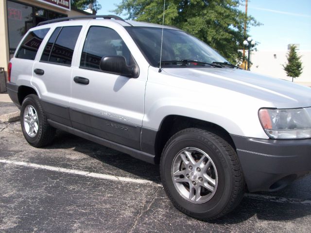 Jeep Grand Cherokee 2004 photo 1