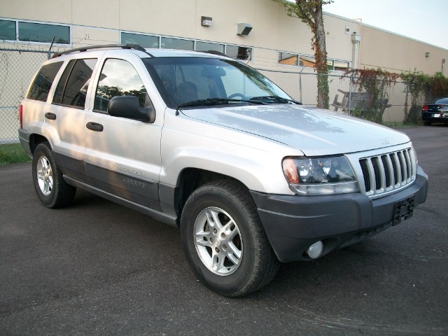 Jeep Grand Cherokee 2004 photo 3