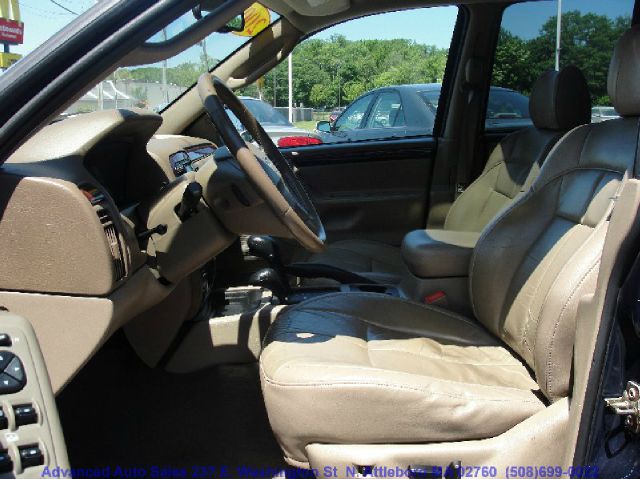 Jeep Grand Cherokee 2004 photo 4