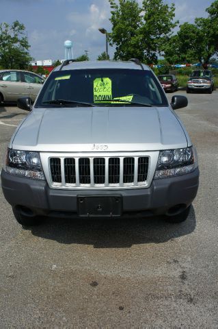 Jeep Grand Cherokee 2004 photo 1