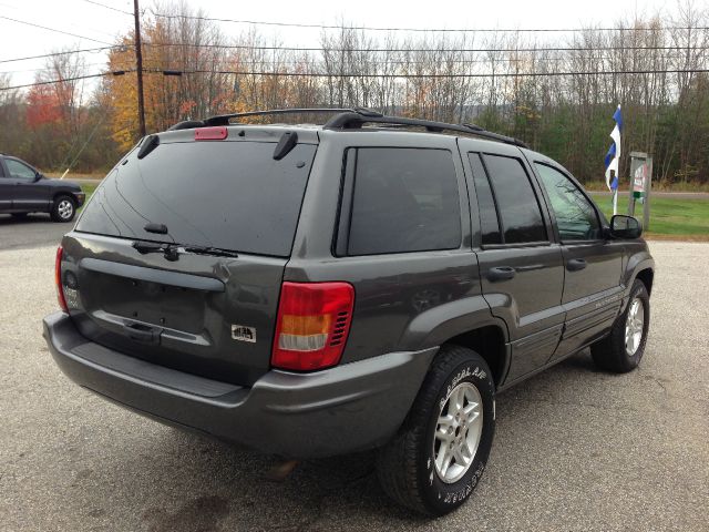 Jeep Grand Cherokee 2004 photo 3