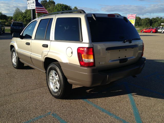 Jeep Grand Cherokee 2004 photo 3