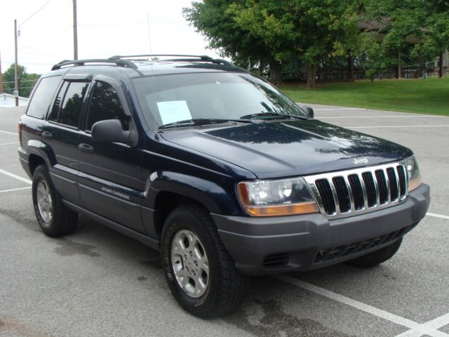 Jeep Grand Cherokee 2004 photo 1