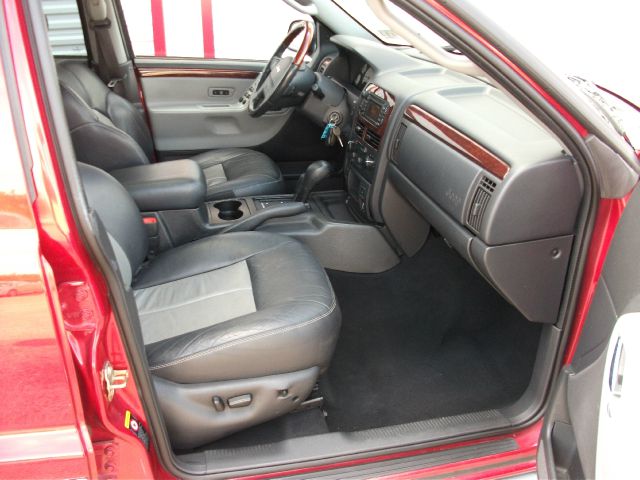 Jeep Grand Cherokee 2004 photo 4