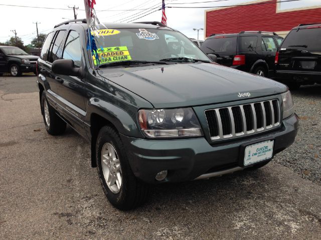 Jeep Grand Cherokee 2004 photo 2