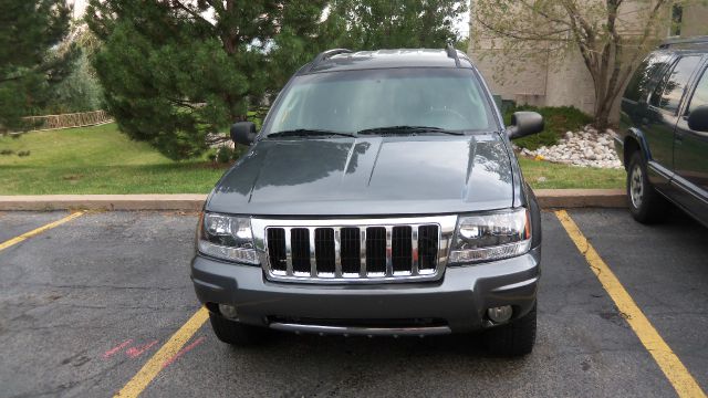 Jeep Grand Cherokee Super SUV