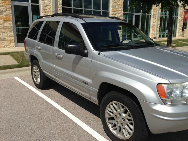 Jeep Grand Cherokee 2004 photo 3