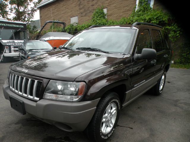 Jeep Grand Cherokee 2004 photo 3