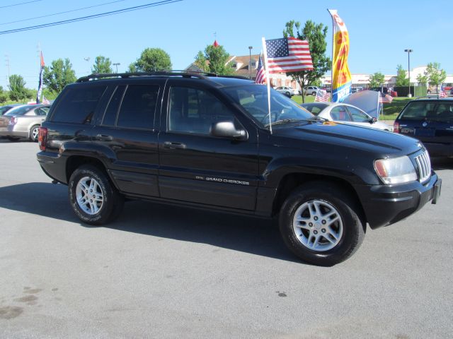 Jeep Grand Cherokee 2004 photo 10