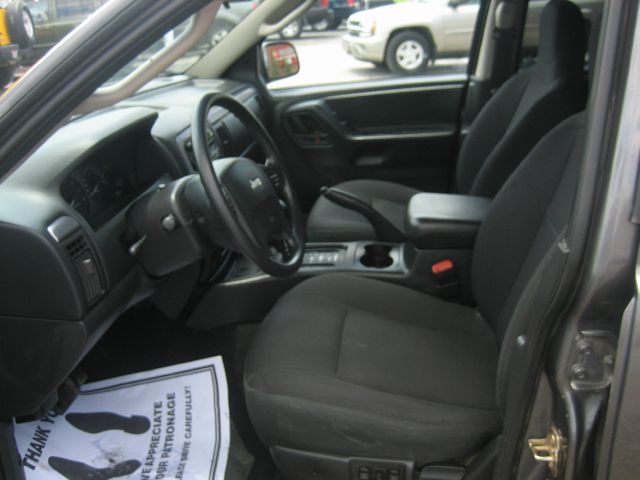 Jeep Grand Cherokee 2004 photo 21