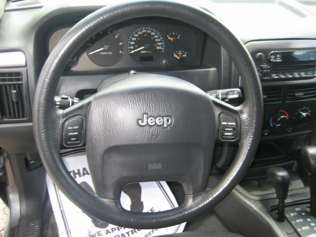 Jeep Grand Cherokee 2004 photo 22