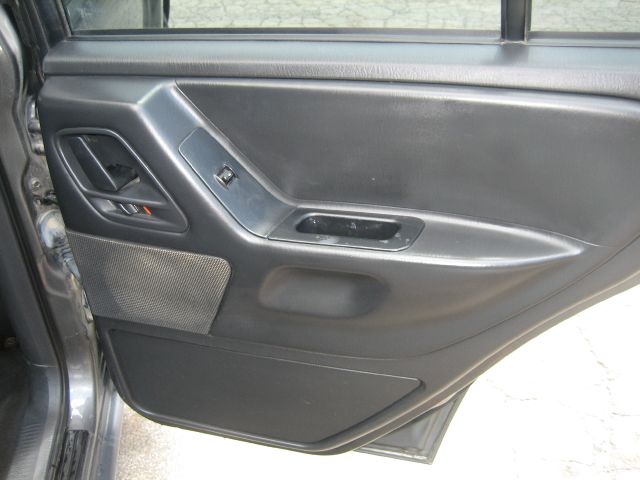 Jeep Grand Cherokee 2004 photo 9