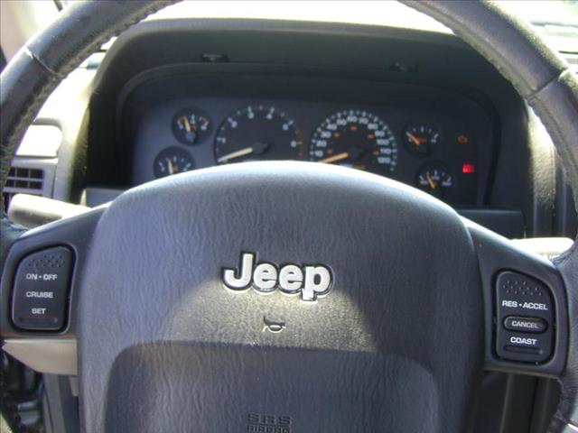 Jeep Grand Cherokee 2004 photo 17