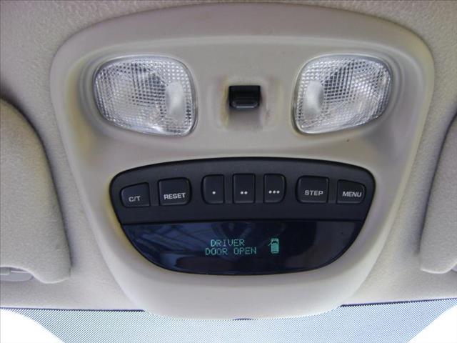 Jeep Grand Cherokee 2004 photo 18