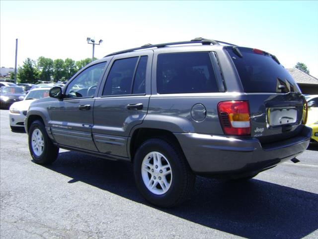 Jeep Grand Cherokee 2004 photo 30