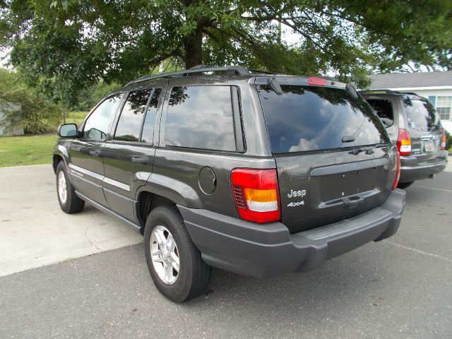 Jeep Grand Cherokee 2004 photo 3