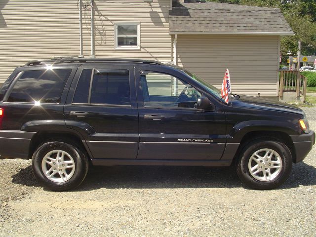 Jeep Grand Cherokee 2004 photo 4