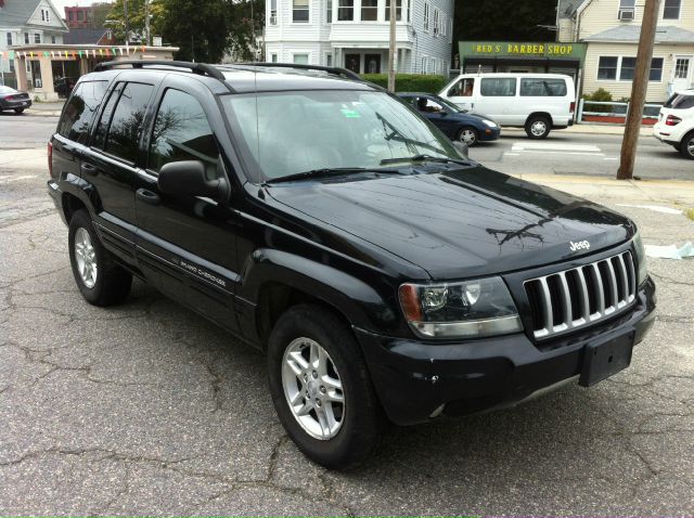 Jeep Grand Cherokee 2004 photo 3