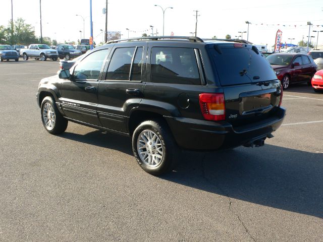 Jeep Grand Cherokee 2004 photo 2