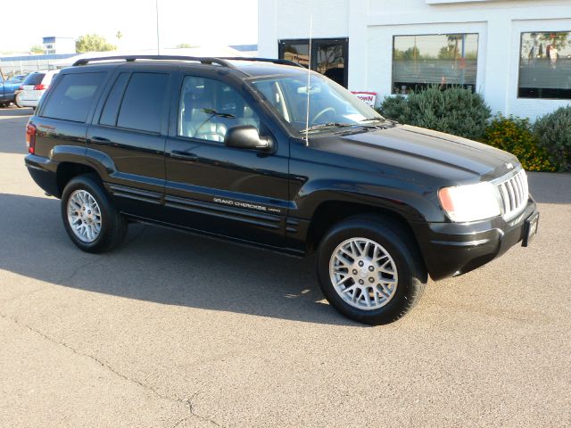 Jeep Grand Cherokee 2004 photo 3