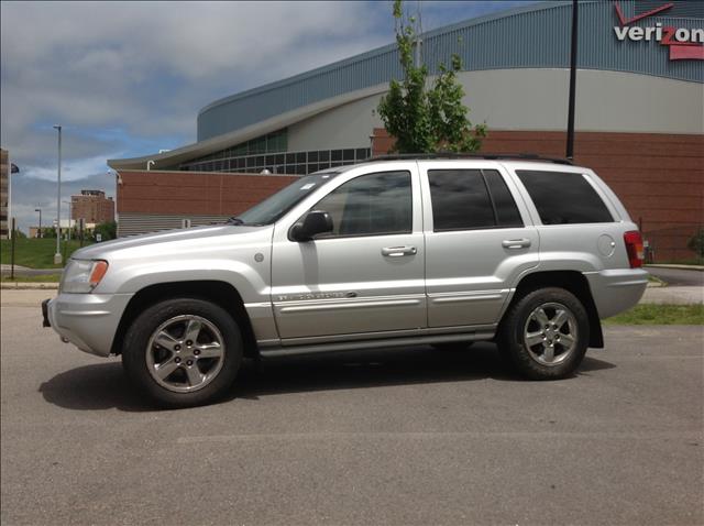 Jeep Grand Cherokee 2004 photo 4