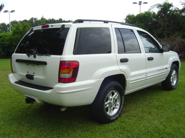 Jeep Grand Cherokee 2004 photo 16